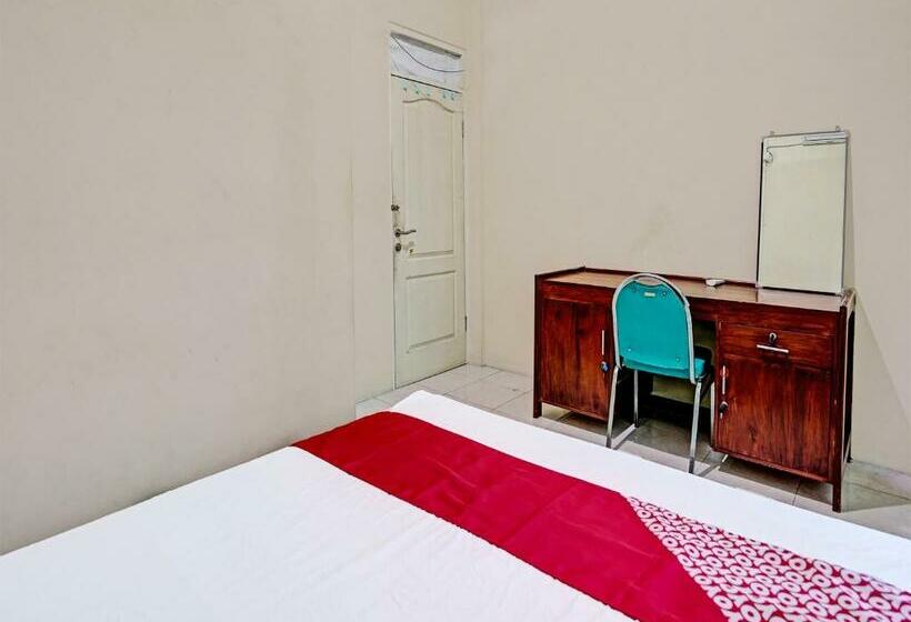 اتاق اکونومی, Oyo 91572 Kost Esklusif Barokah