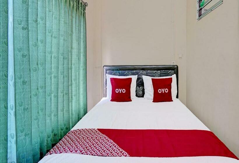 이코노미 룸, Oyo 91572 Kost Esklusif Barokah