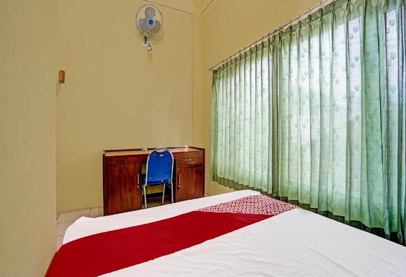 스탠다드 룸, Oyo 91572 Kost Esklusif Barokah
