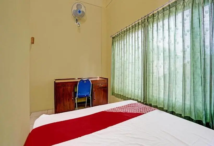 スタンダードルーム, O Kost Esklusif Barokah