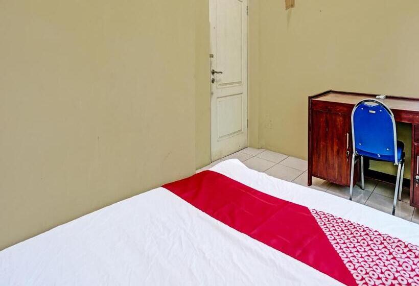 اتاق استاندارد, Oyo 91572 Kost Esklusif Barokah