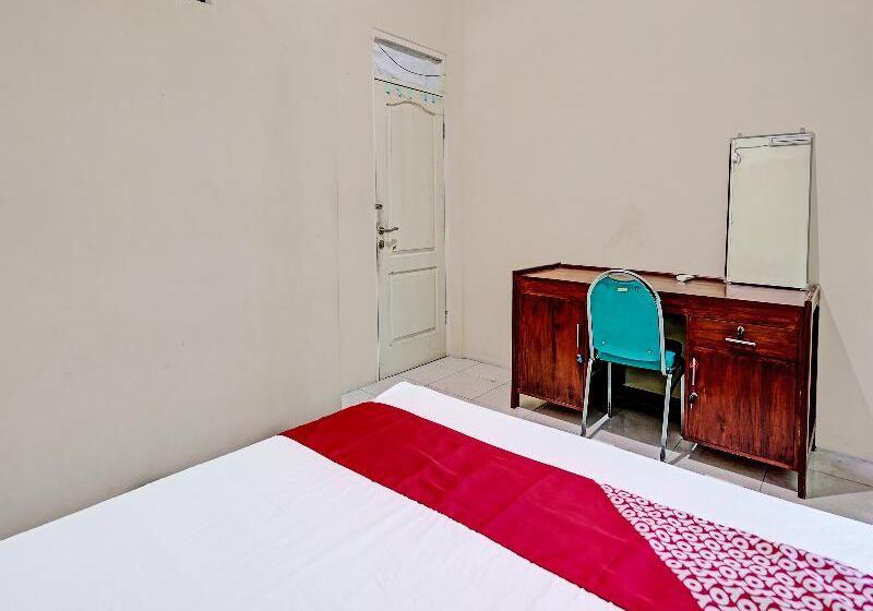 이코노미 룸, Oyo 91572 Kost Esklusif Barokah