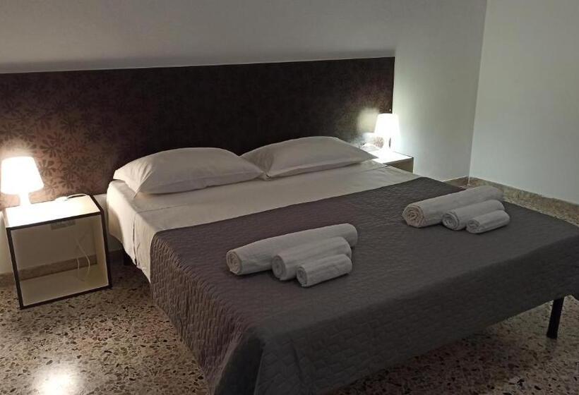 Апартаменты 3 Спальни, Dimora A  Muciara