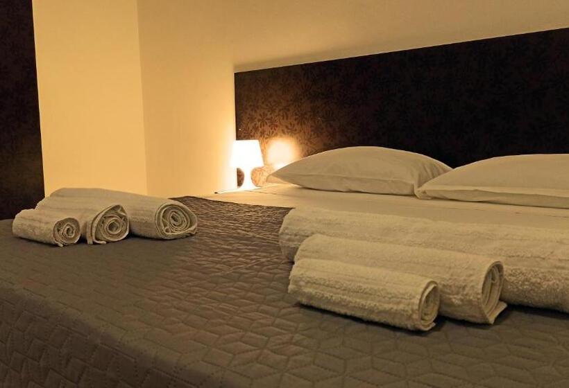 Апартаменты 3 Спальни, Dimora A  Muciara