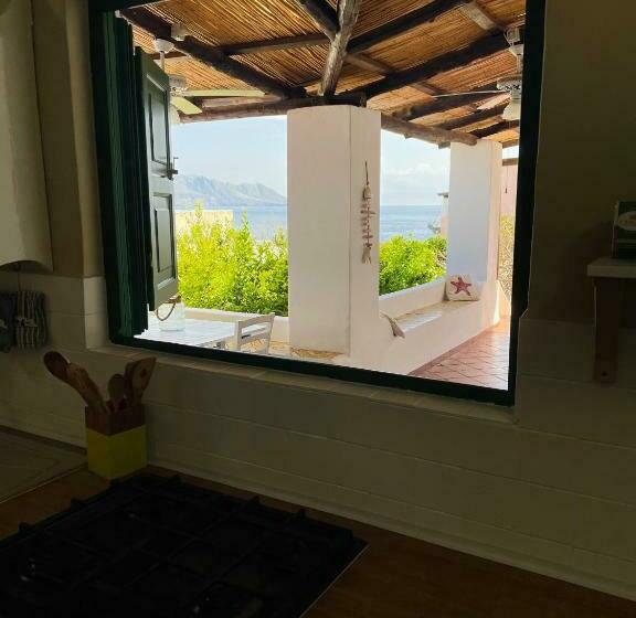 آپارتمان 1 خوابه با چشمانداز دریا, Villa Pomelia, Villa Nel Corso Di Santa Marina Salina A 50 Mt Dal Mare