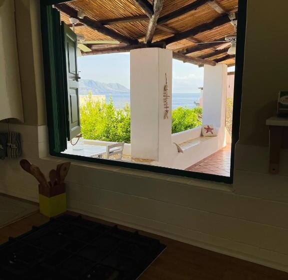 ویلای 1 خوابه با چشمانداز دریا, Villa Pomelia, Villa Nel Corso Di Santa Marina Salina A 50 Mt Dal Mare