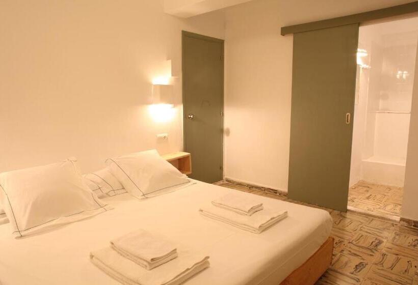 اتاق استاندارد, Juanita Hostal