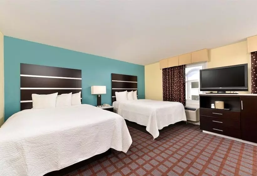 ２ダブルベッドのスタンダードルーム, Americas Best Value Inn New London Mystic