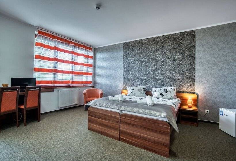 Номер Deluxe, Avalanche