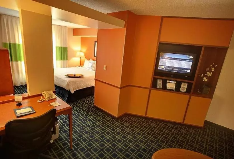 استودیو استاندارد با تخت کینگ, Fairfield Inn & Suites Mount Vernon Rend Lake