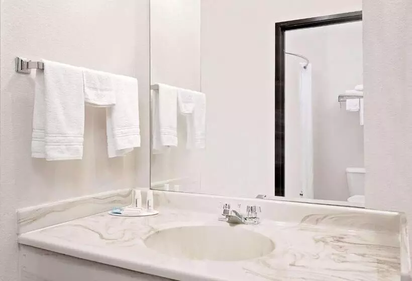 Standard-huone, Howard Johnson By Wyndham Gothenburg