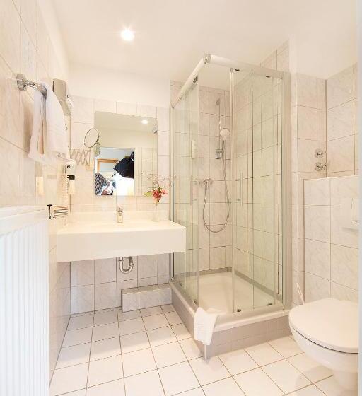 스탠다드 룸, Kronprinz