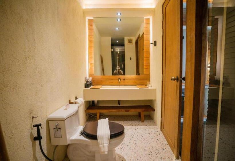 2 Bedrooms Suite Sea View, La A Natu Pranburi