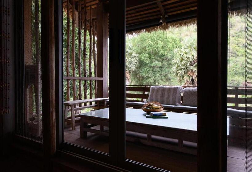 2 Bedrooms Suite Sea View, La A Natu Pranburi