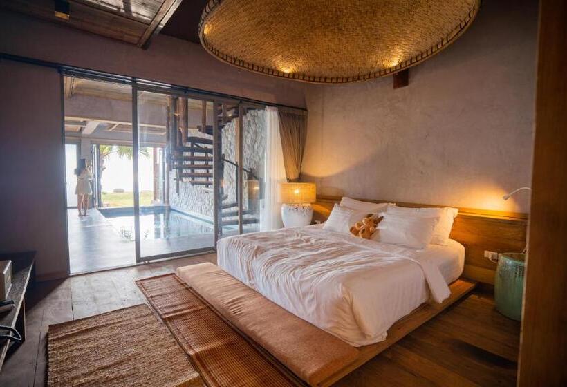 2 Bedrooms Suite Sea View, La A Natu Pranburi