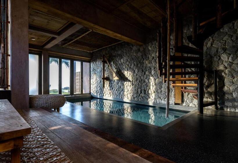 2 Bedrooms Suite Sea View, La A Natu Pranburi