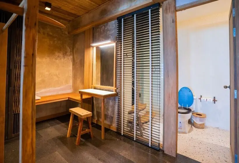 , LA A NATU Sam Roi Yot