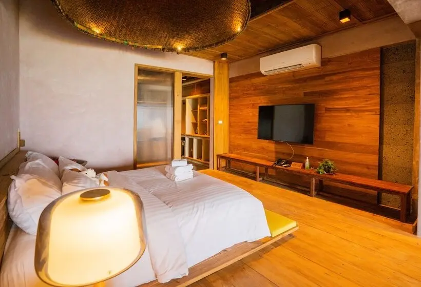 , LA A NATU Sam Roi Yot