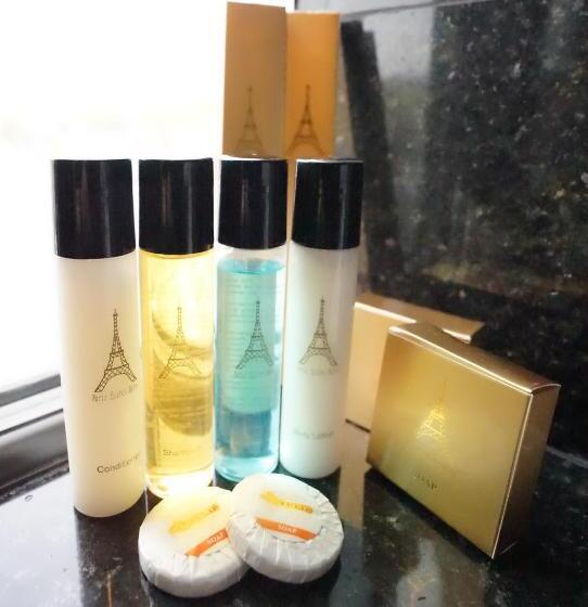 غرفة قياسية سرير كينج, Paris Suites