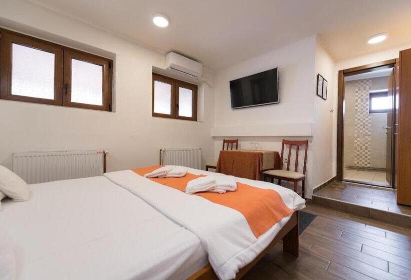 اتاق راحتی یک تخته, Rooms Gat