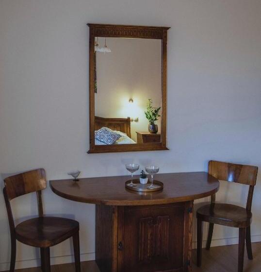 اتاق استاندارد, Splavar Rooms