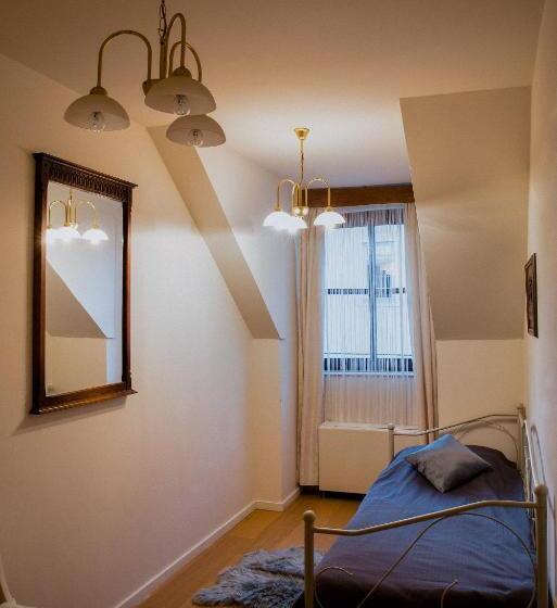 سوییت, Splavar Rooms