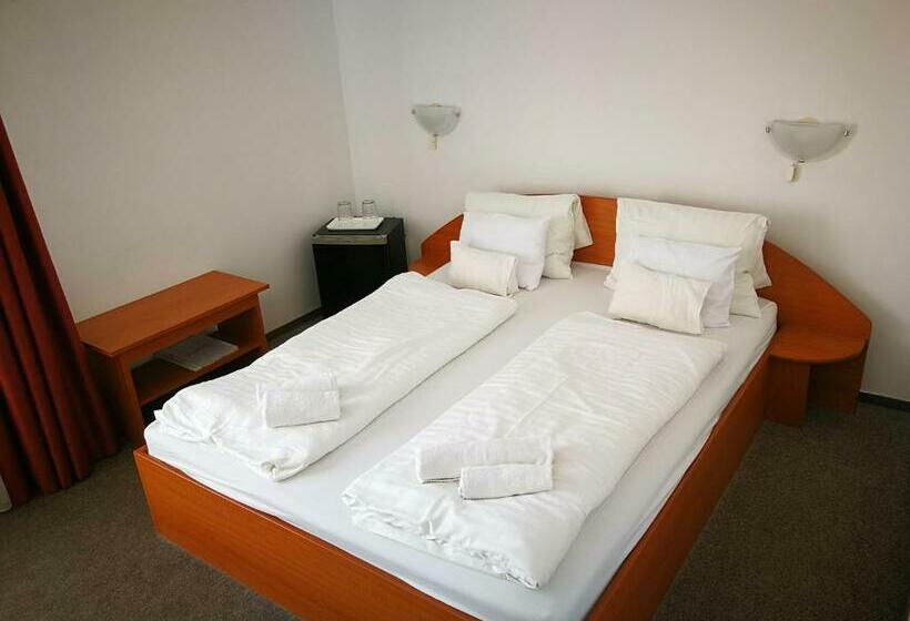 スタンダードルーム, átrium Hotel Harkány