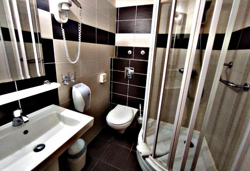 Номер Стандарт, átrium Hotel Harkány