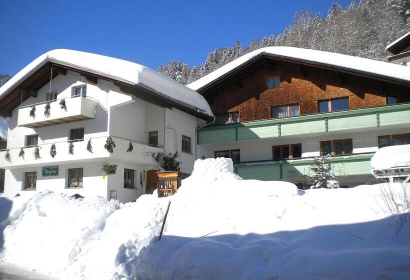 شقة سوبريور غرفة واحدة, Garni Brigitte