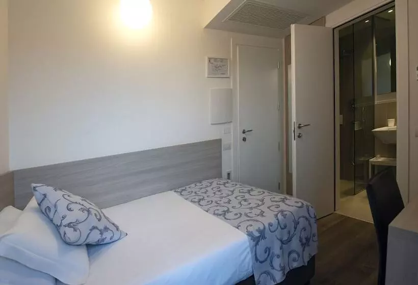 コンフォートシングルルーム, Albergo La Rocca