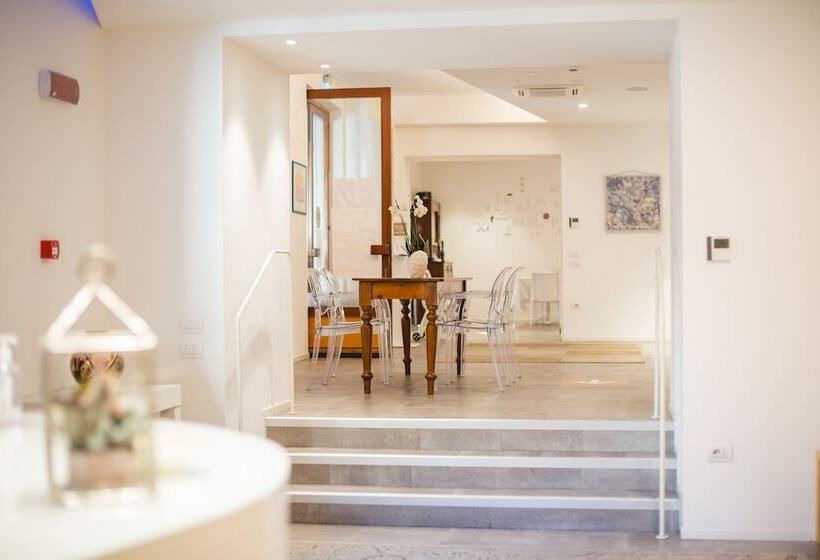 コンフォートシングルルーム, Albergo La Rocca