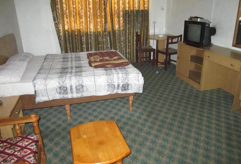 اتاق استاندارد یک نفره, Asia