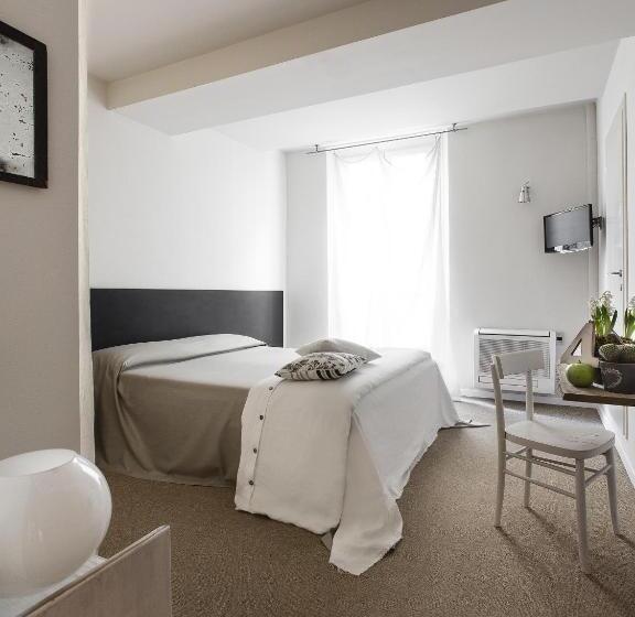 Chambre Standard, Cervetta 5