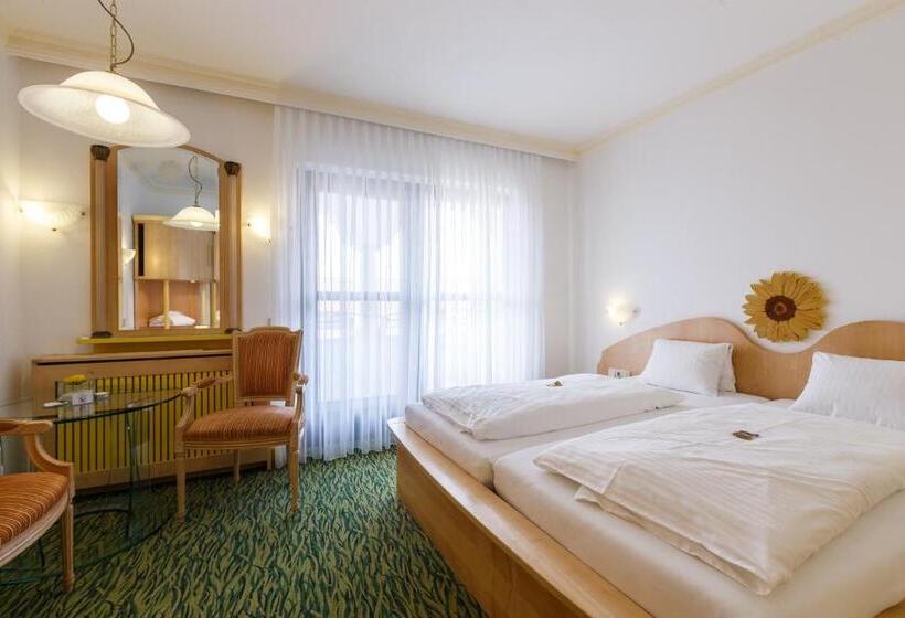 비즈니스룸, Das Schmidt Privat