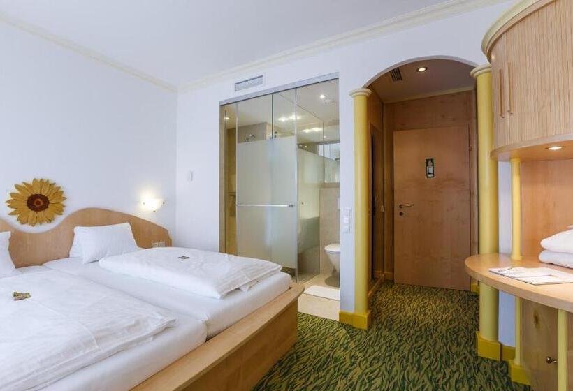 비즈니스룸, Das Schmidt Privat