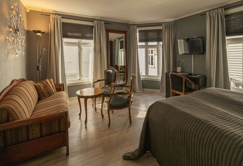 패밀리 룸, Kjøbmandsgaarden