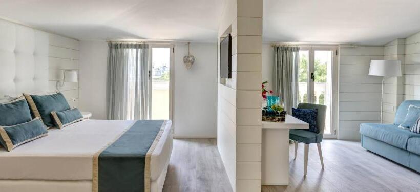 Junior Suite con Balcone, Novecento Suite