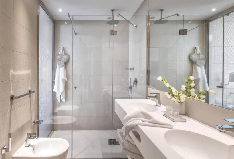 Junior Suite con Balcone, Novecento Suite