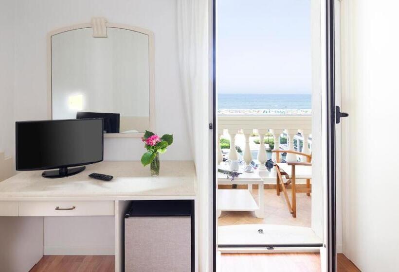 Camera Standard Individuale, Novecento Suite