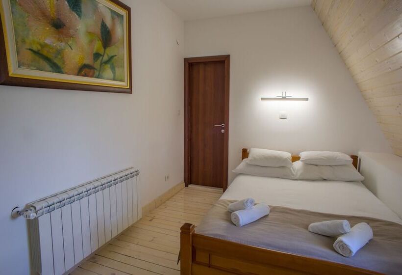 سوییت جونیور, Polar Star