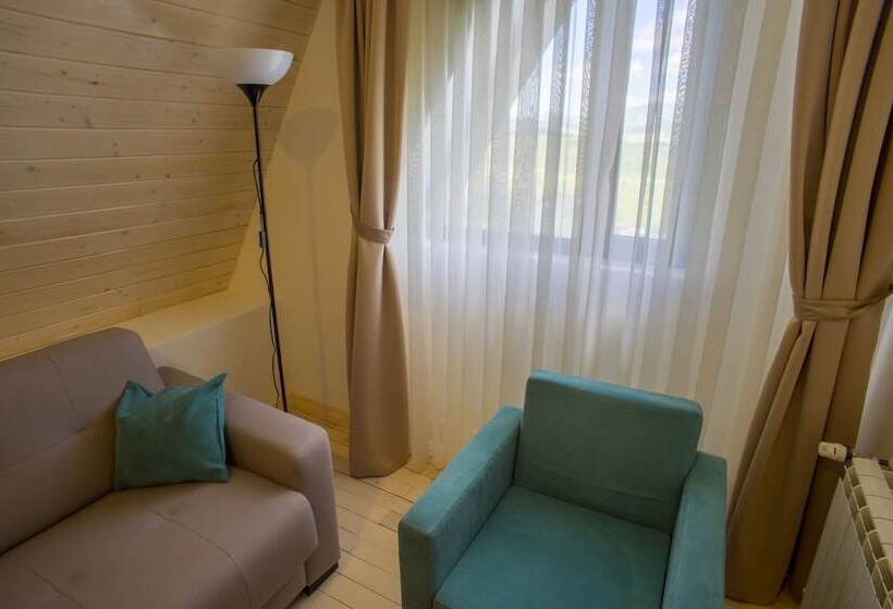 سوییت جونیور, Polar Star