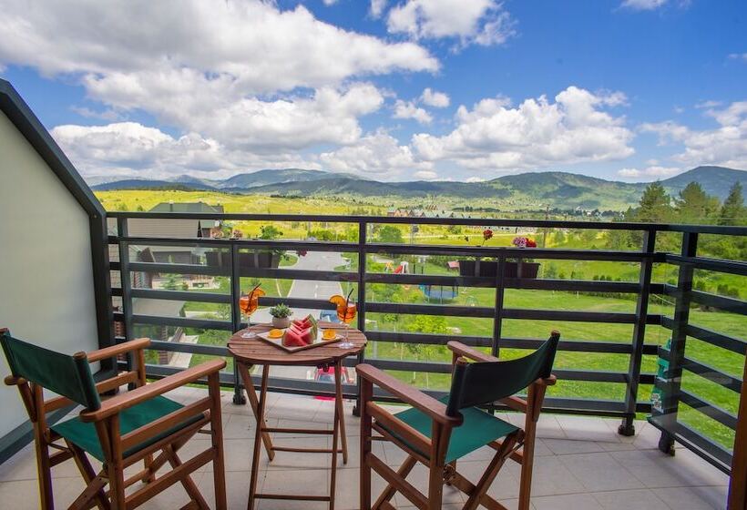 استودیوی استاندارد, Polar Star