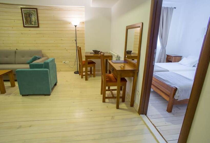 آپارتمان 1 خوابه, Polar Star