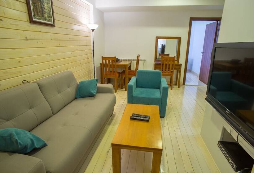 آپارتمان 1 خوابه, Polar Star