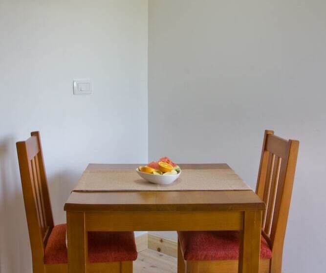 استودیوی استاندارد, Polar Star