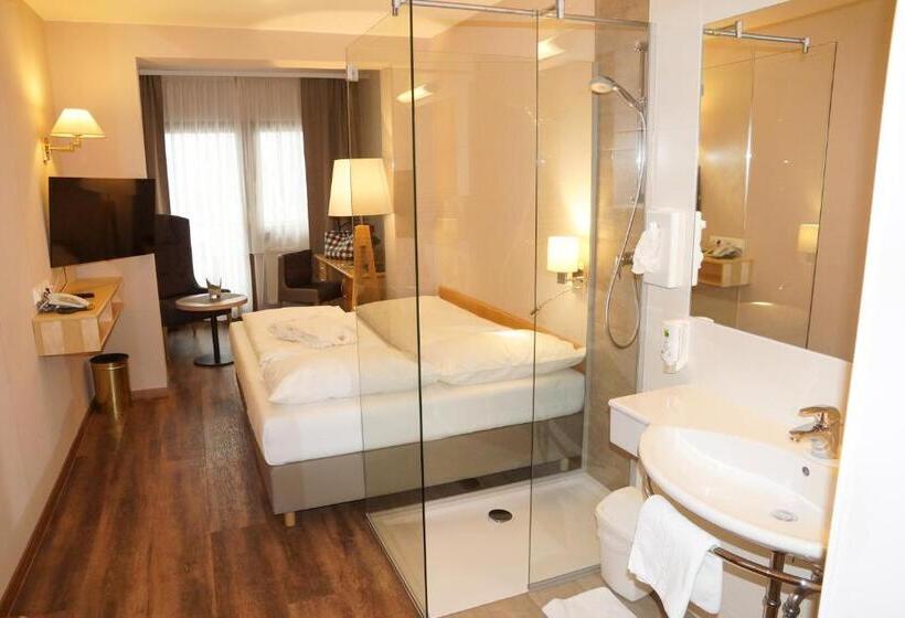 Номер Стандарт Индивидуальный, Simon   Das Vital