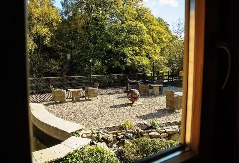 シャレー1寝室, Tudor Lodge