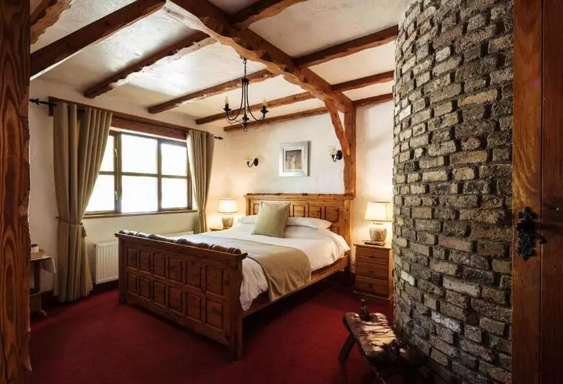 デラックスルーム, Tudor Lodge