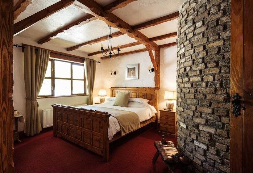 디럭스 룸, Tudor Lodge