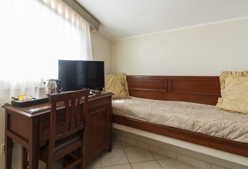 家庭间, Villa Tiziana